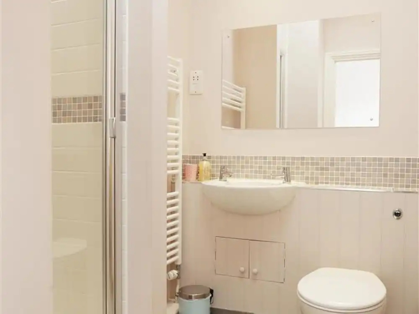 Delightful holiday home in Southwold with Garden