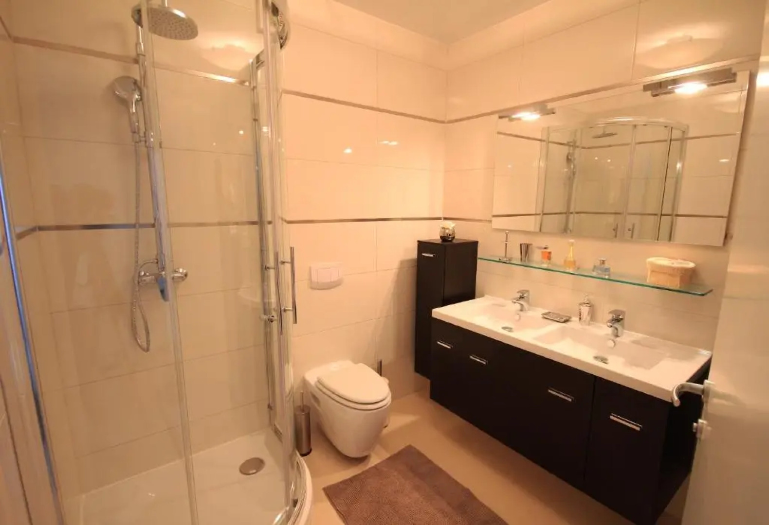 Apartments Villa Mantinela