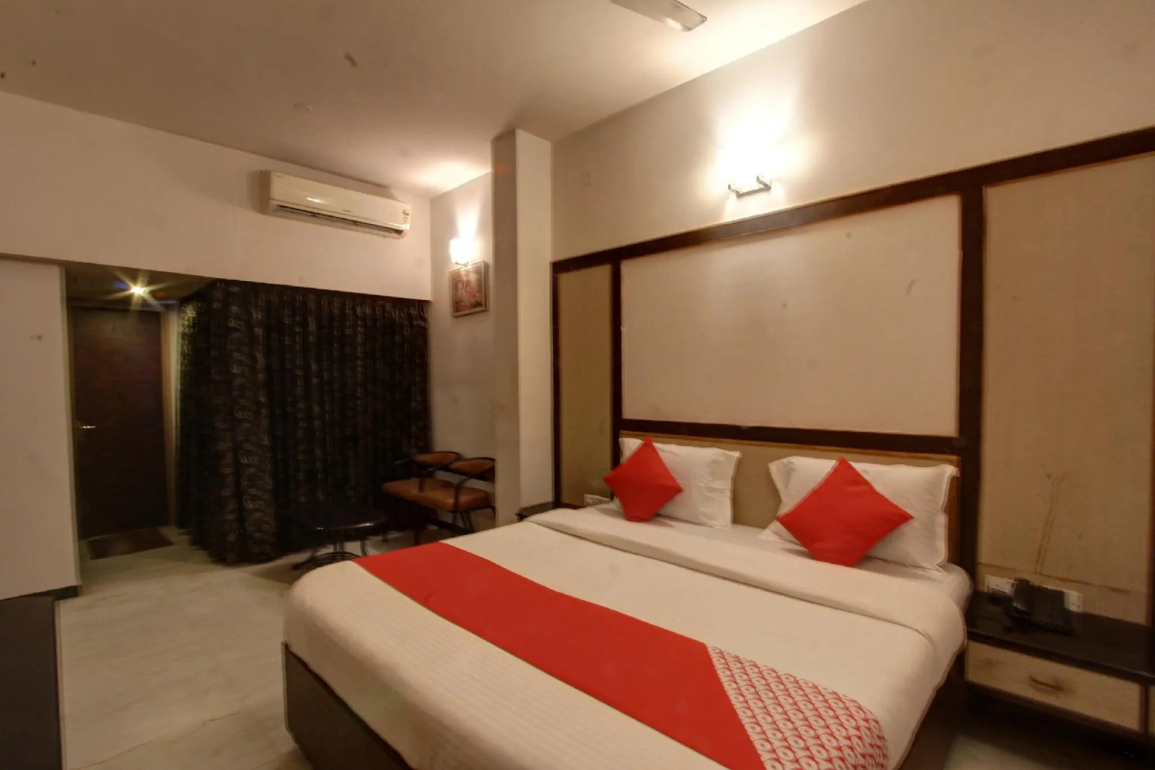 OYO 41104 Hotel Merilin