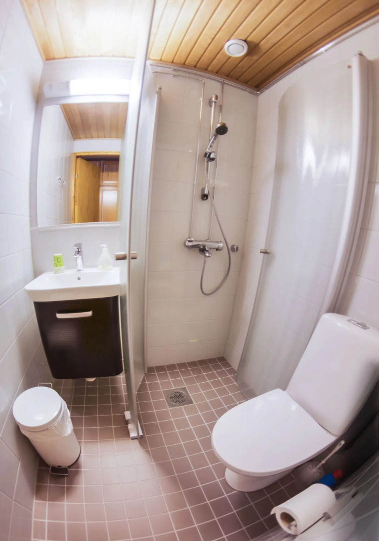 Kuukkeli Log Houses Teerenpesä