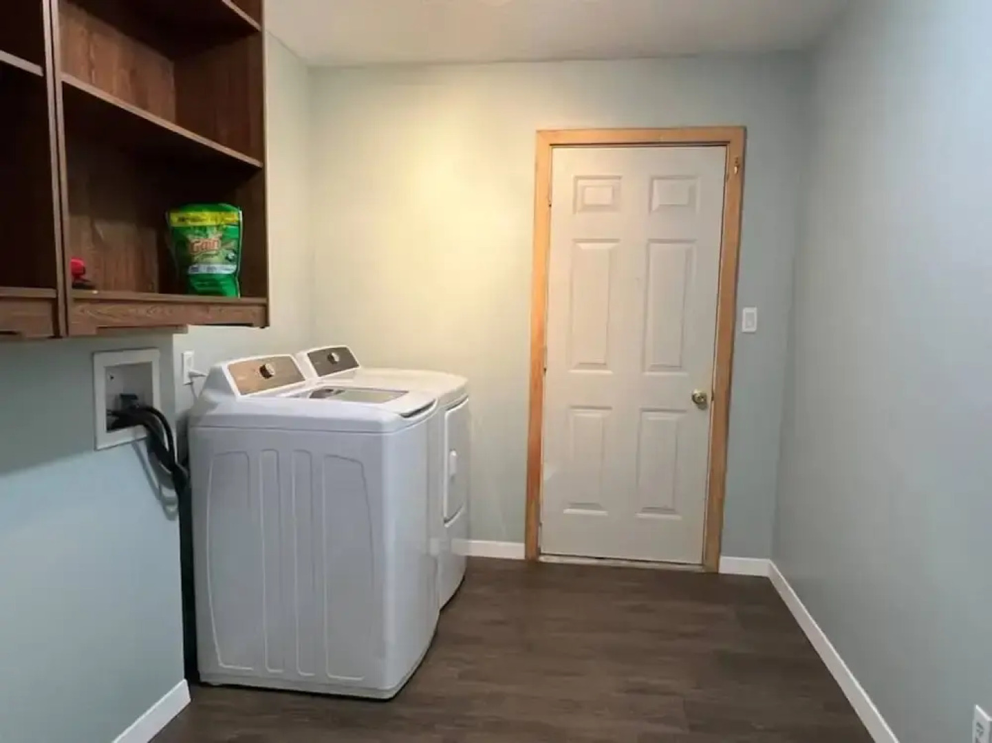 Family Friendly Cottage Walking Distance to Lions Head Beach