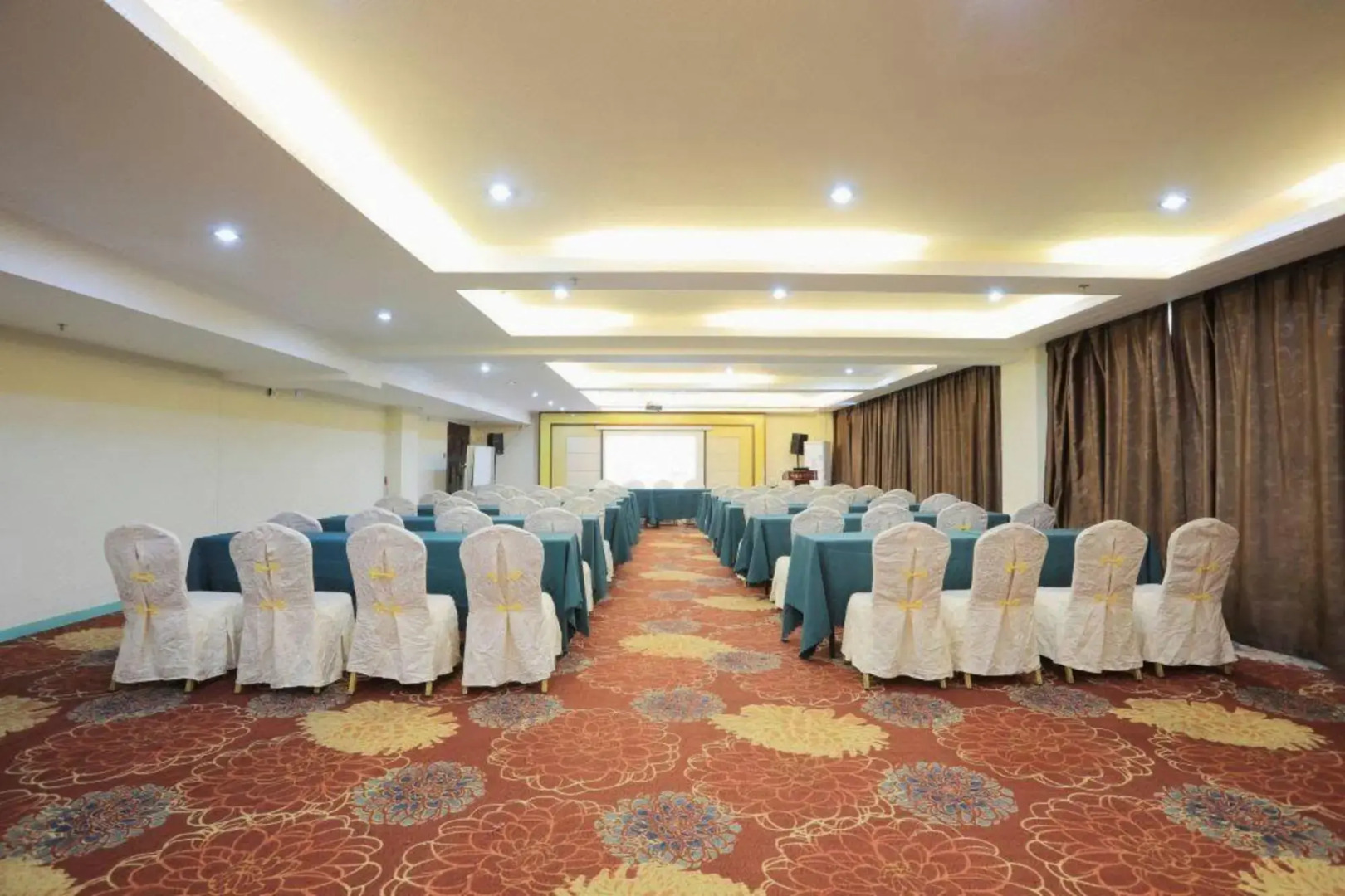 Xunhao International Hotel