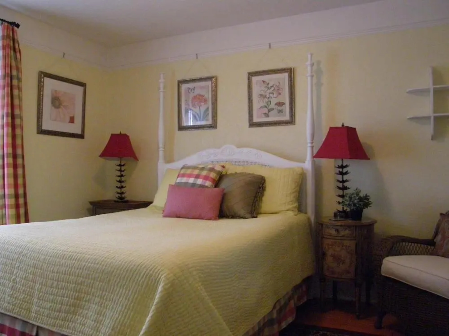 Fisher House Victoria Bed and Breakfast