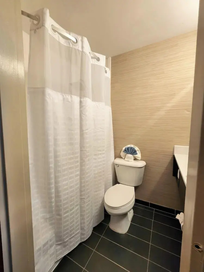 Illinois Beach Hotel