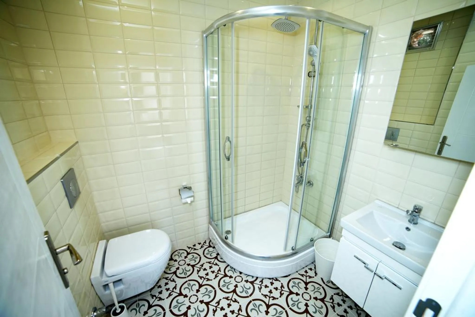 oldmile palace hotel