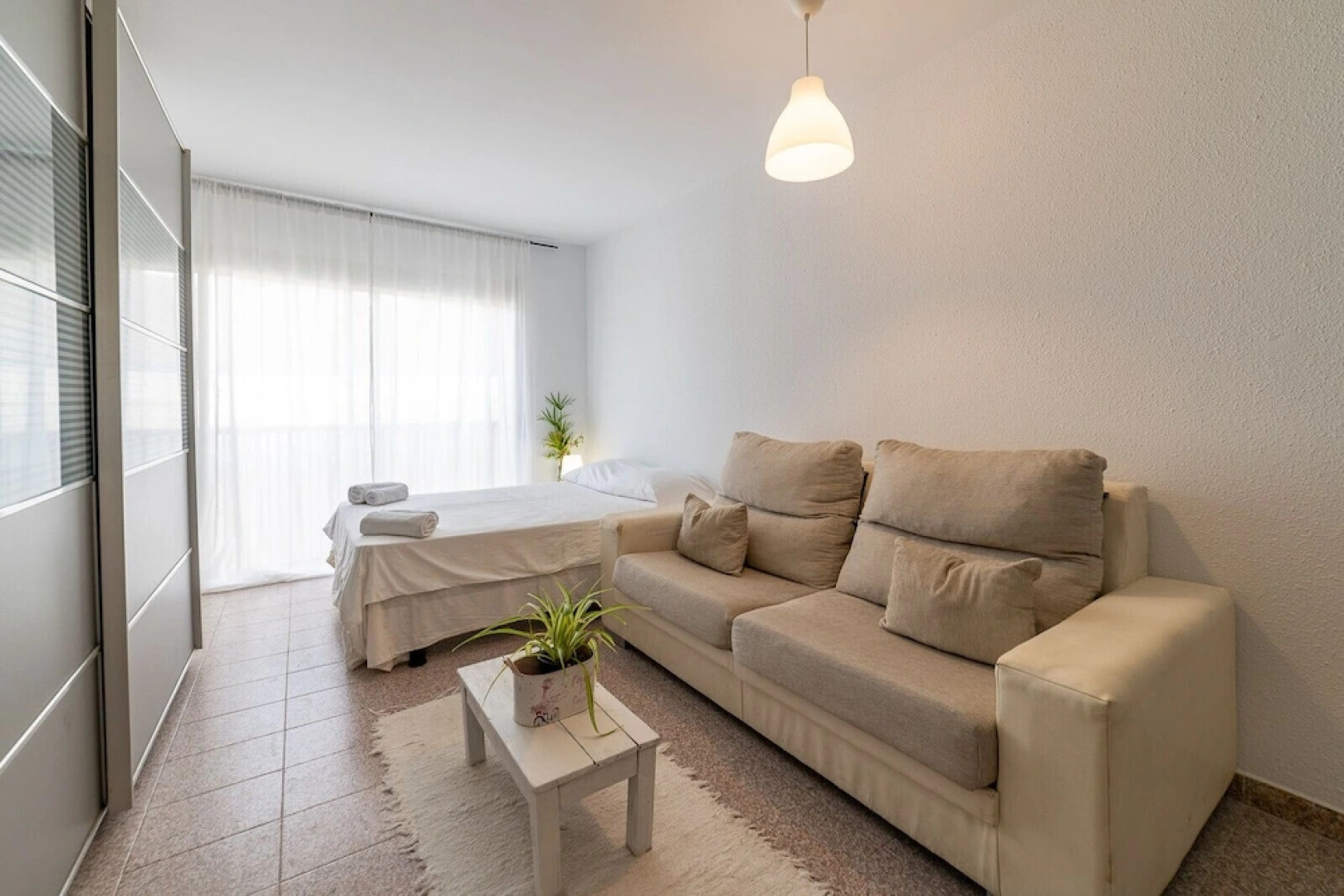 HomeHolidaysRentals Herois