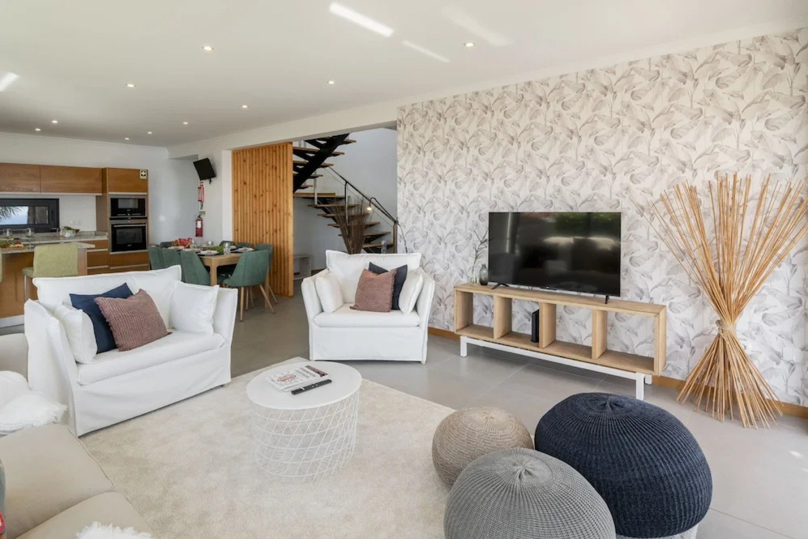 Pool, Garden and sea View - Villa Hibiscus