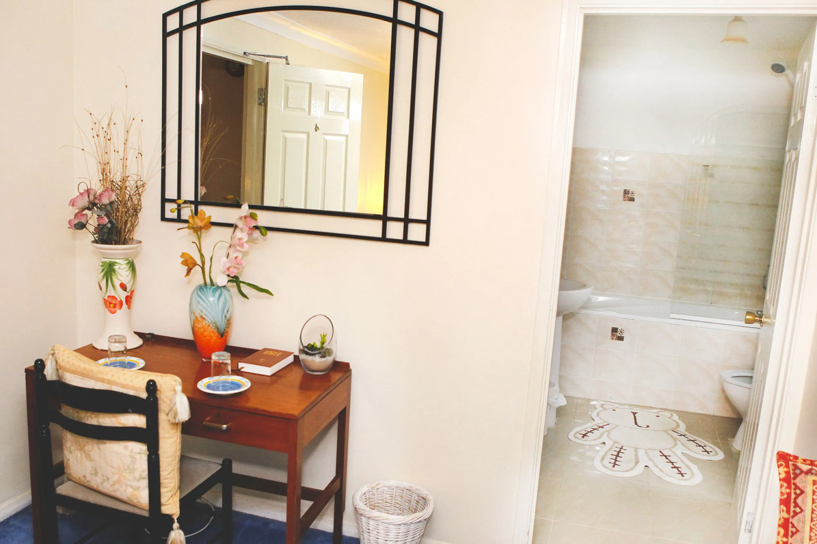 Da Vinci Guest House Gatwick