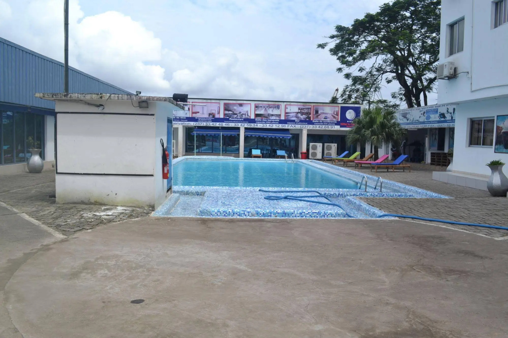 Hôtel La Falaise Bonanjo