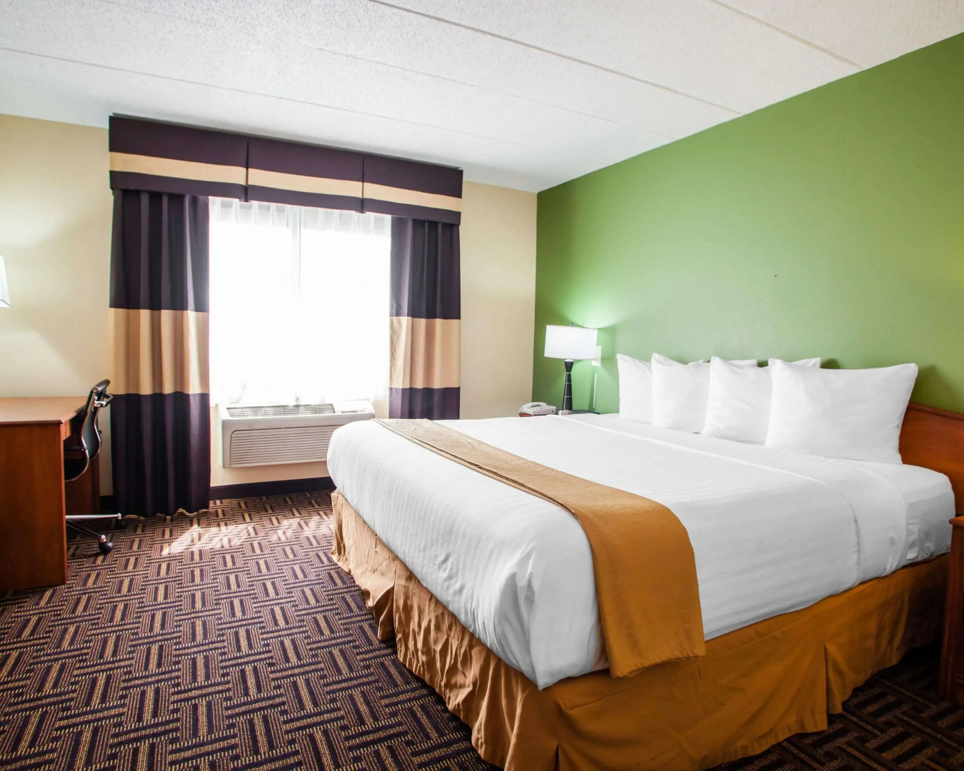 Quality Inn Bolingbrook I 55
