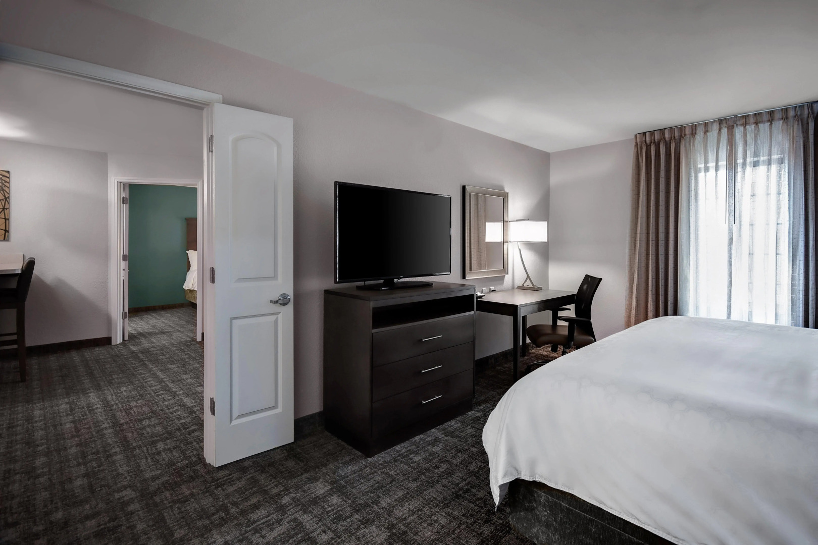 Staybridge Suites Holland by IHG