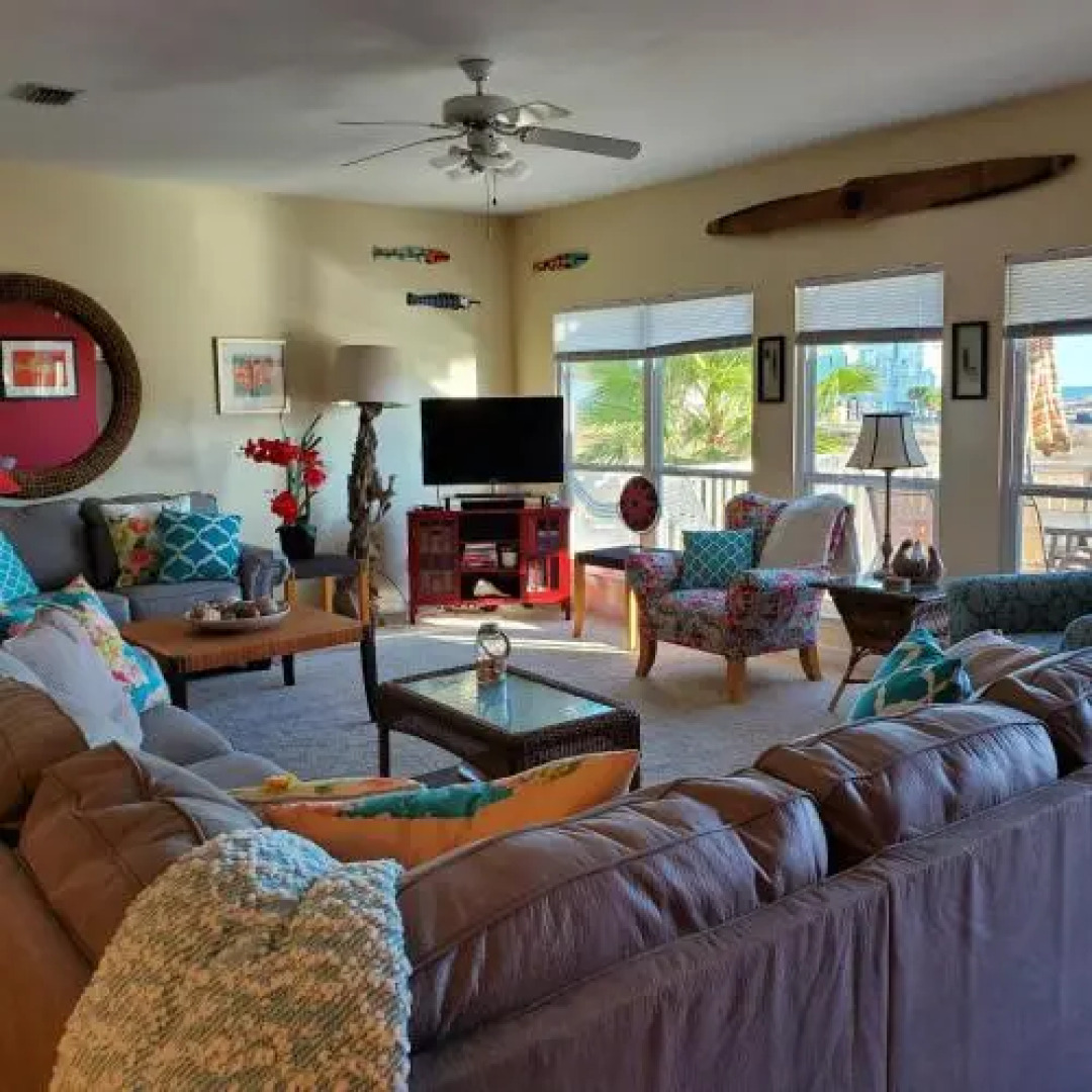 Shellchase by RedAwning