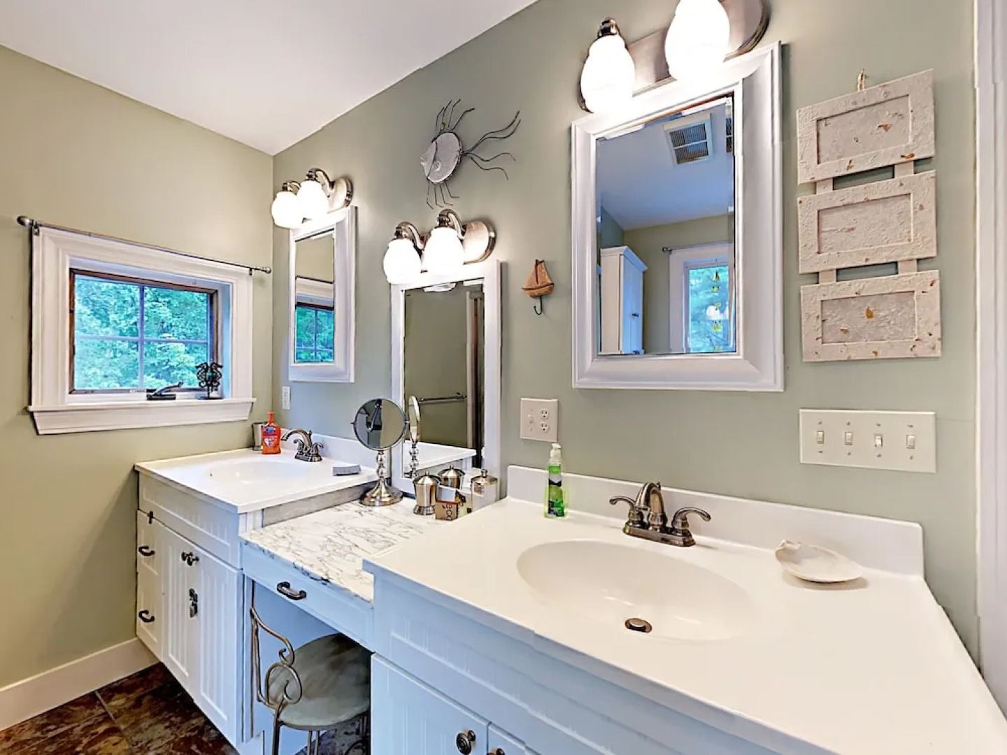 East Boothbay House with Bay Views by RedAwning