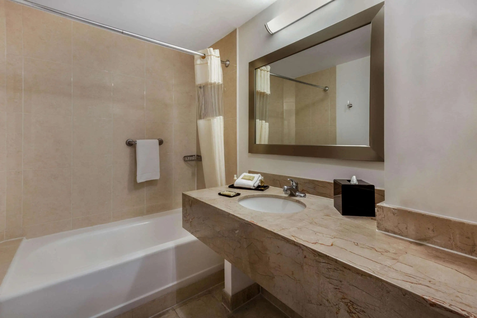 La Quinta by Wyndham Puebla Palmas Angelopolis