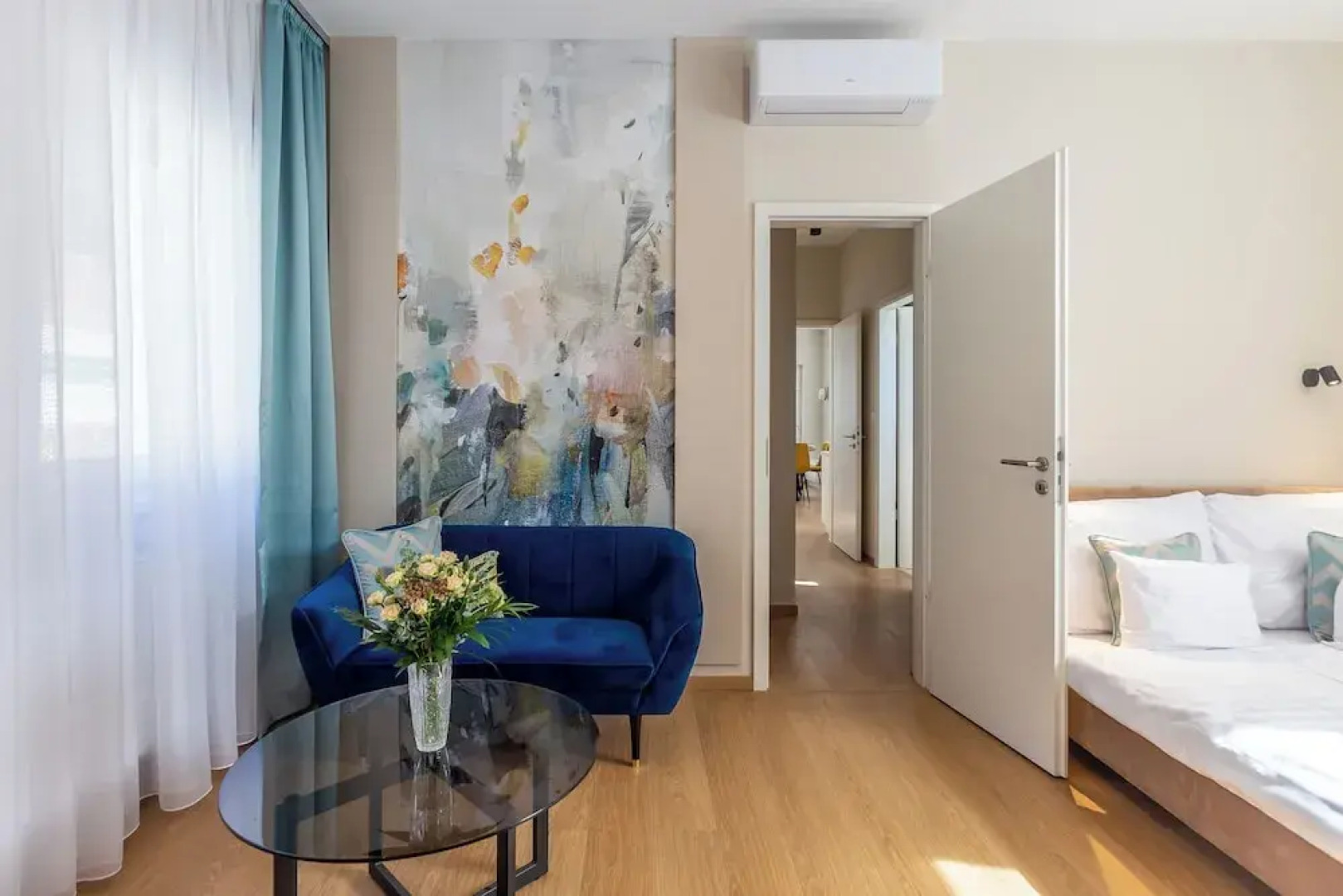 Nemes Apartment The Petite