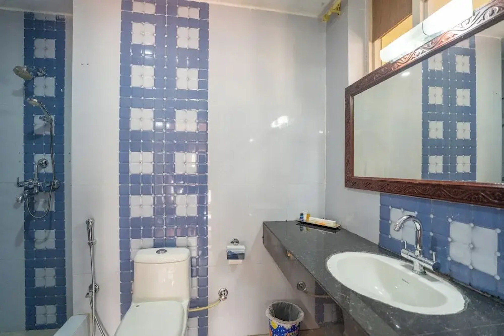 Avocado and Orchid Resort