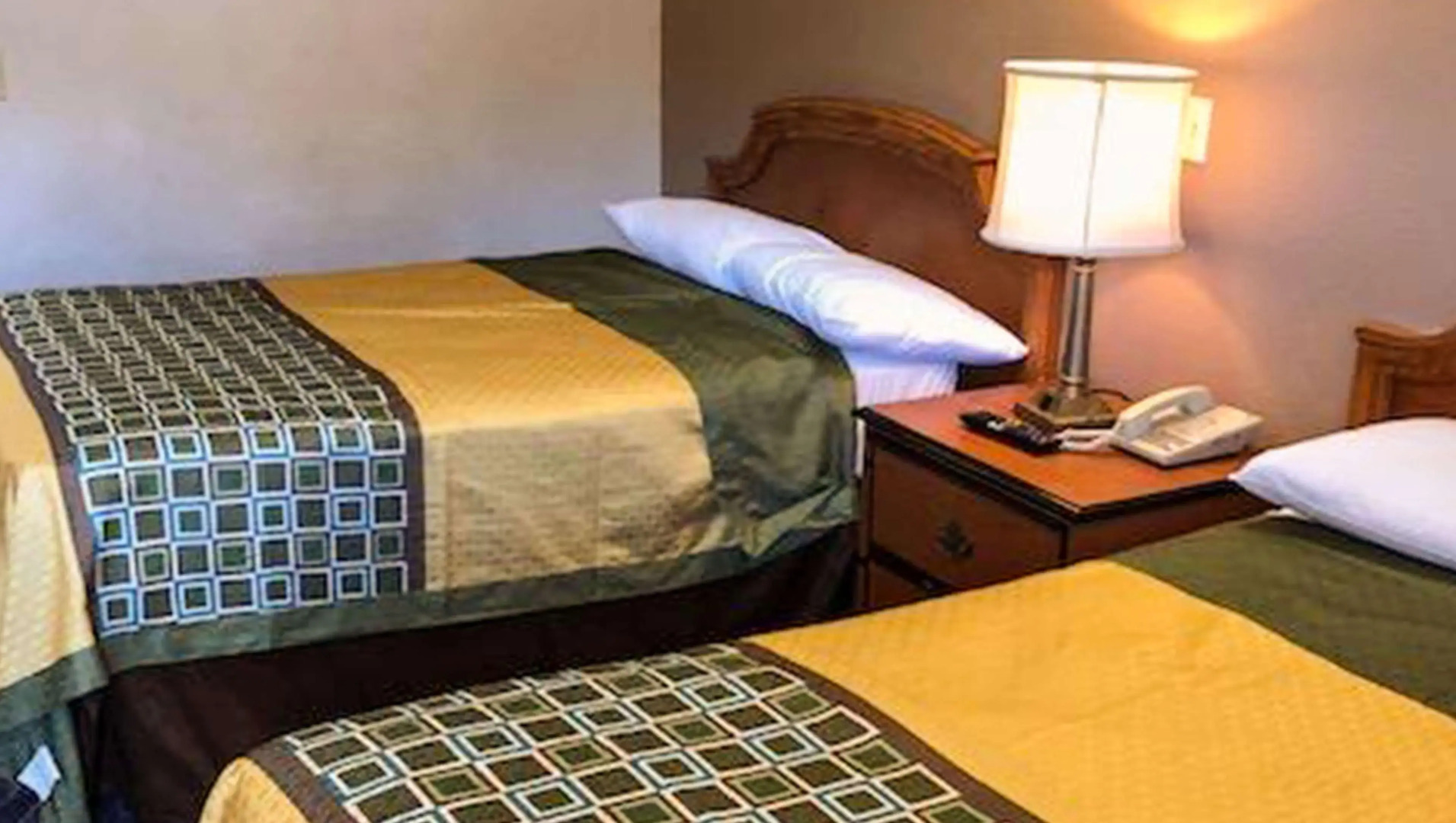 Crown Lodge Motel Oakland