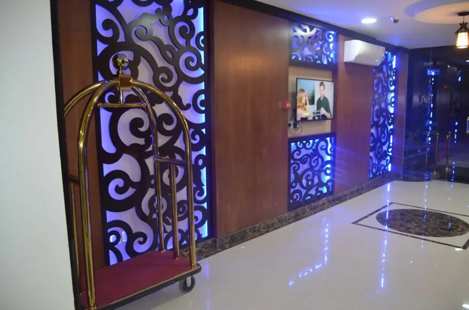 Lina Park Hotel Suites 3