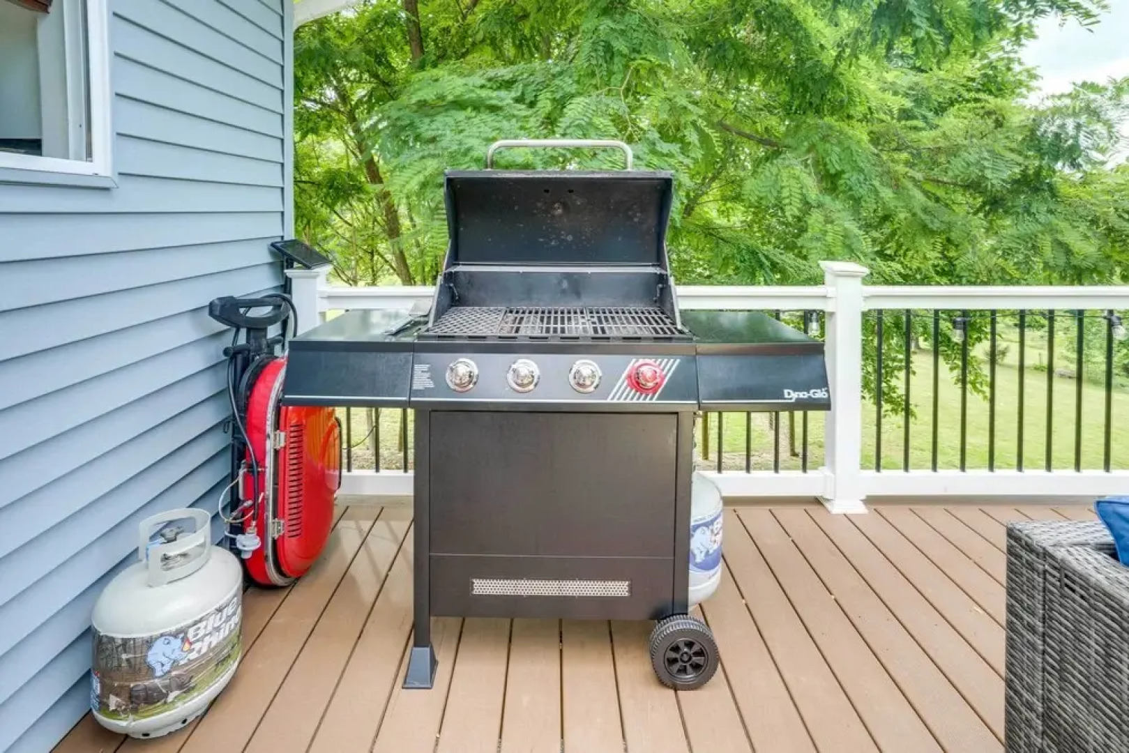 Front Royal Retreat on 3 Acres w/ Mtn Views!