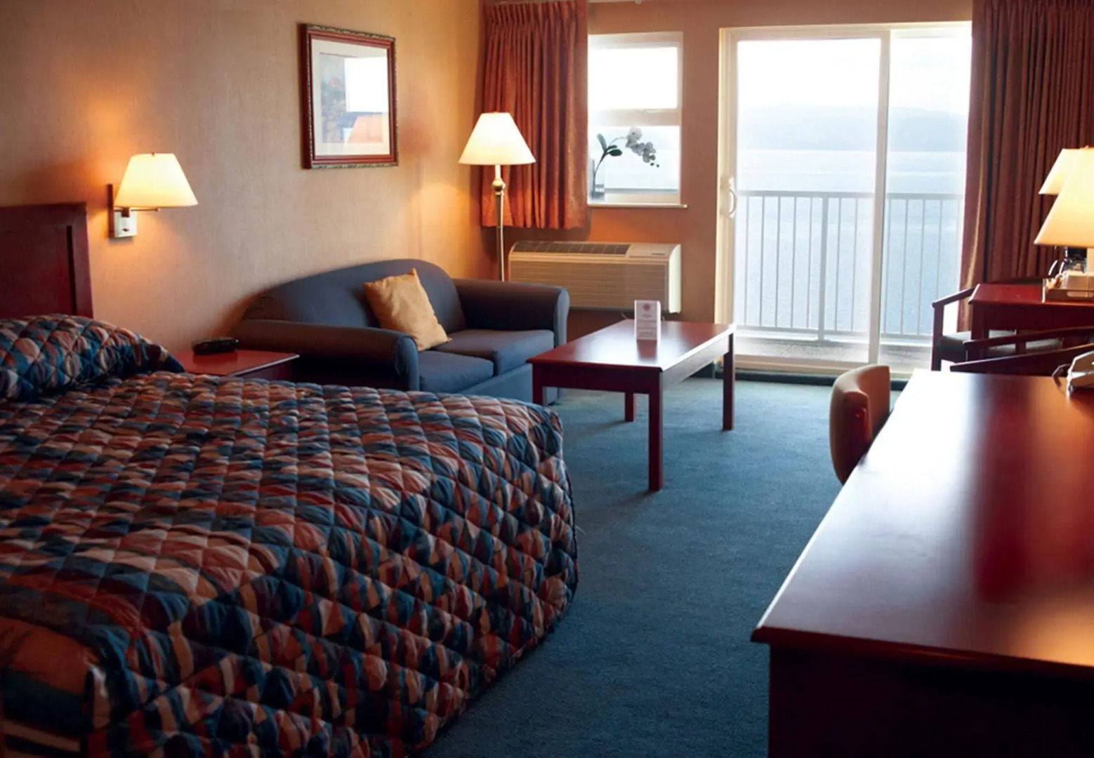 Beach Gardens Resort and Marina