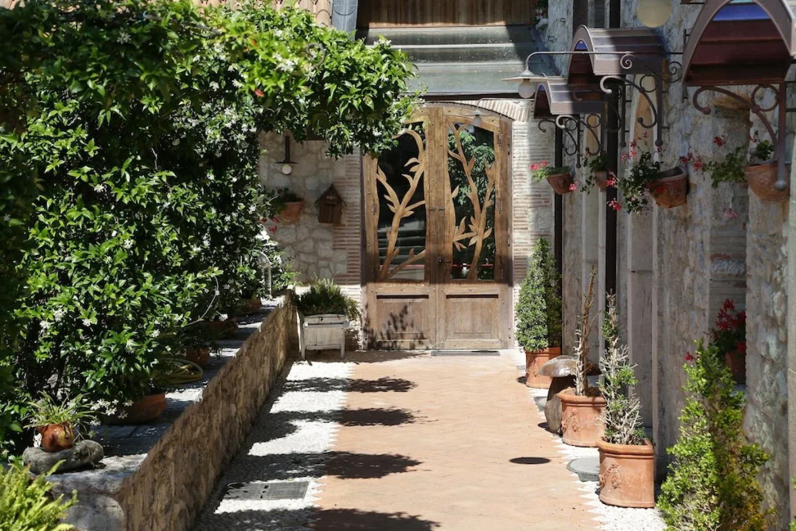 Valle Dell'Aquila Country House