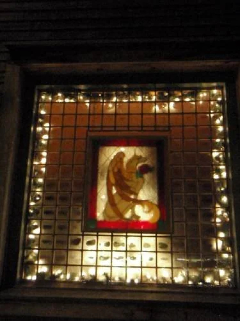 Loyalist Inn & Suites