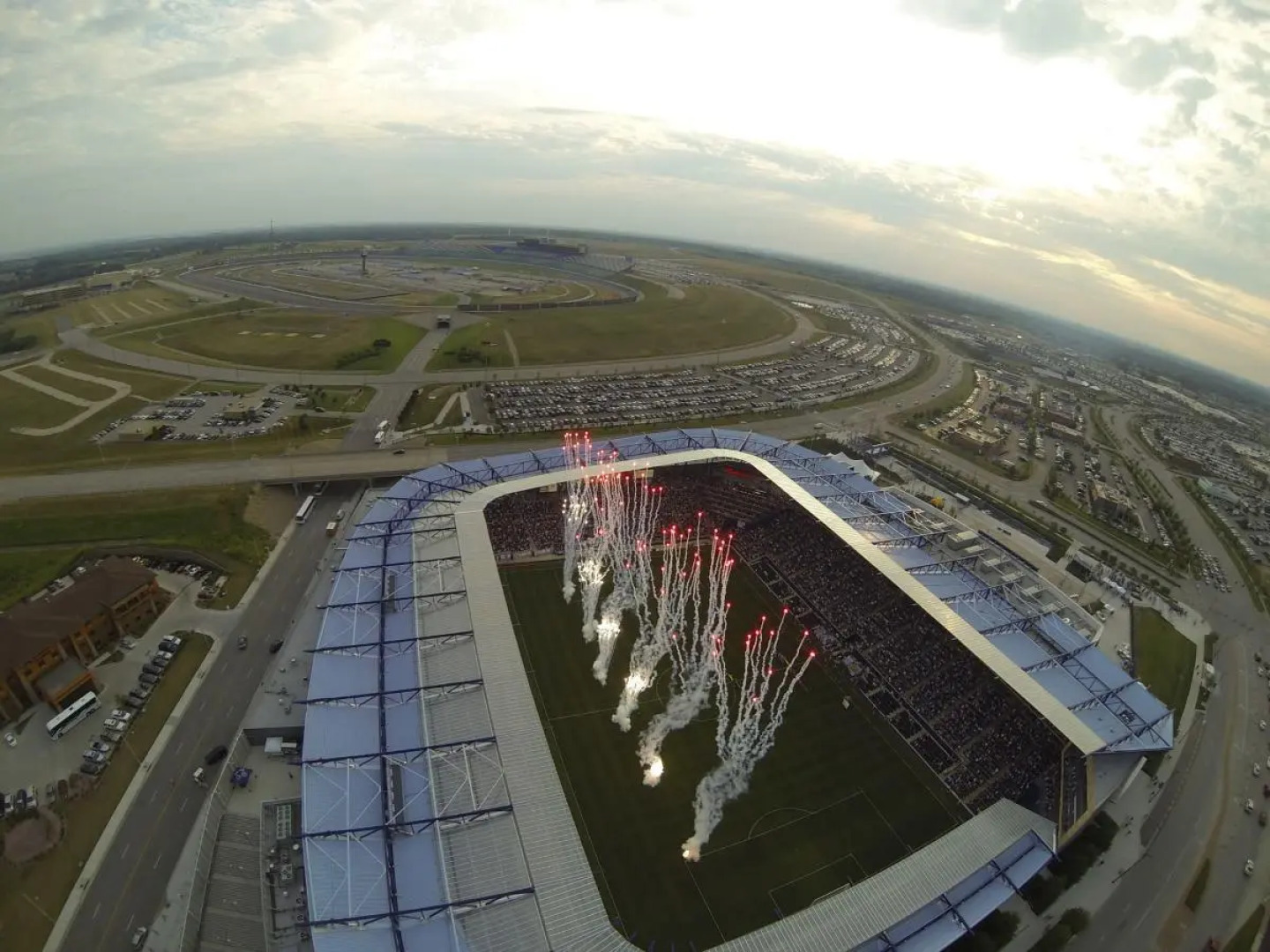 Best Western Plus KC Speedway Inn & Suites