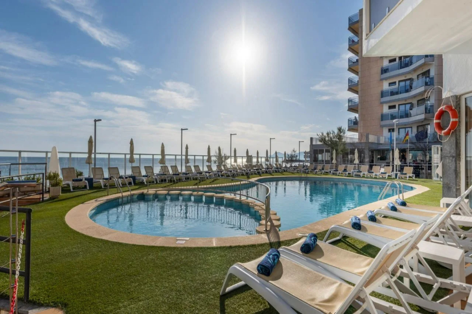 Отель THB Gran Bahia Hotel and Apartments