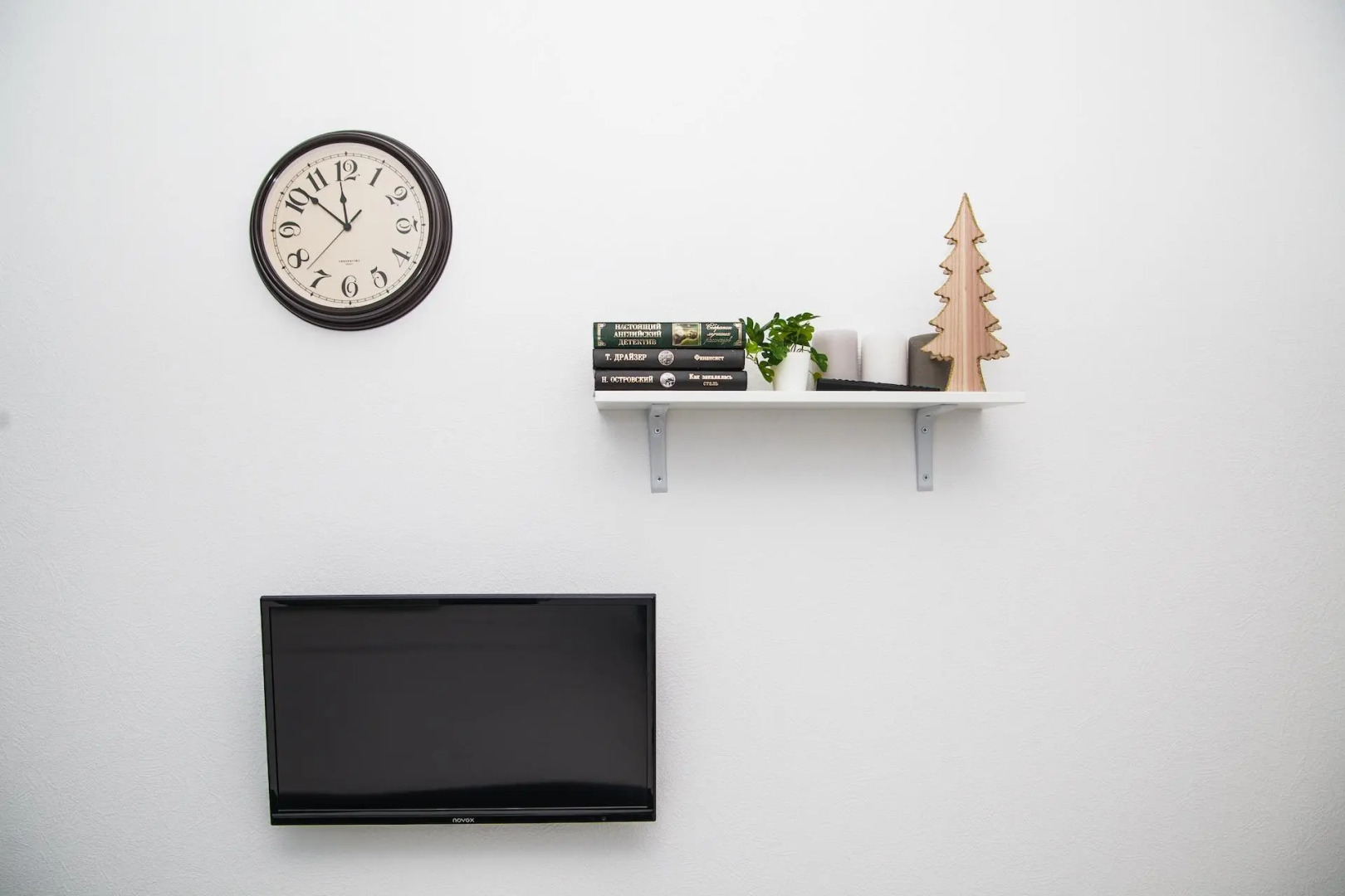 Апартаменты на улице Еремеева 38