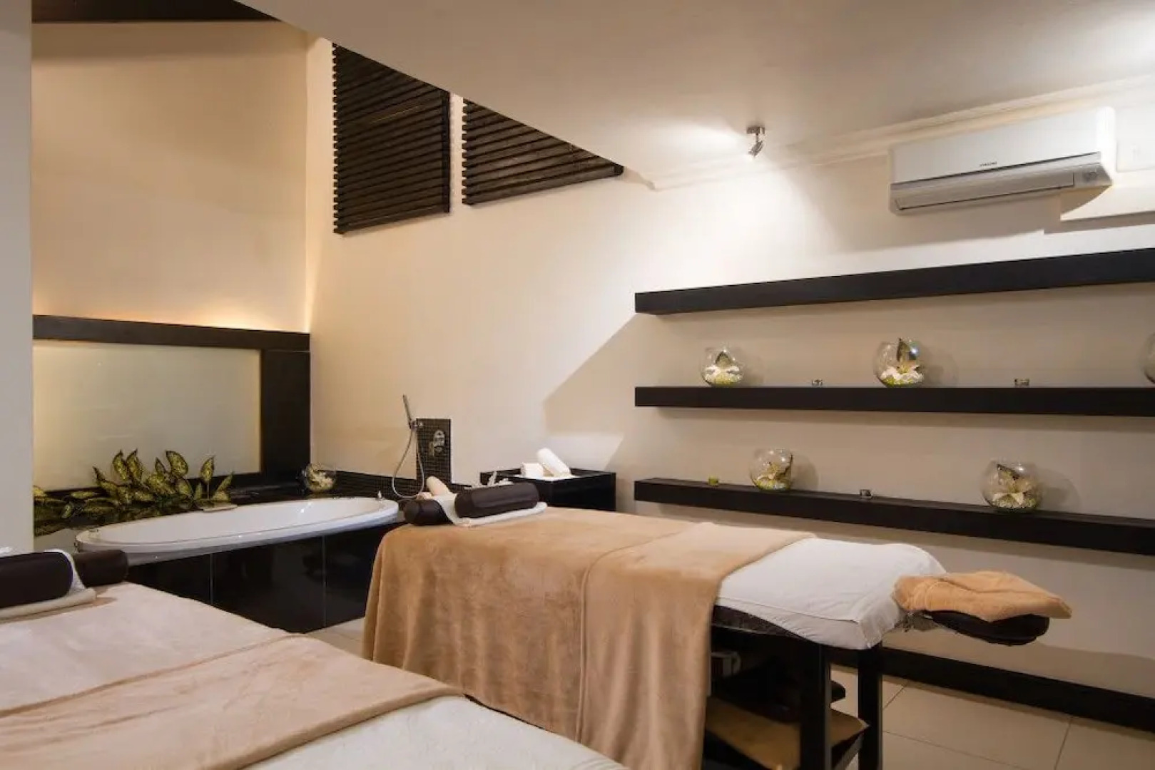 San Lameer Villa Rentals Bachelor Studio 2515