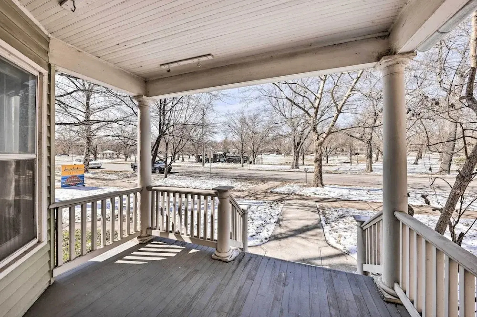 Newly Renovated Home Close to Dtwn Lawrence!