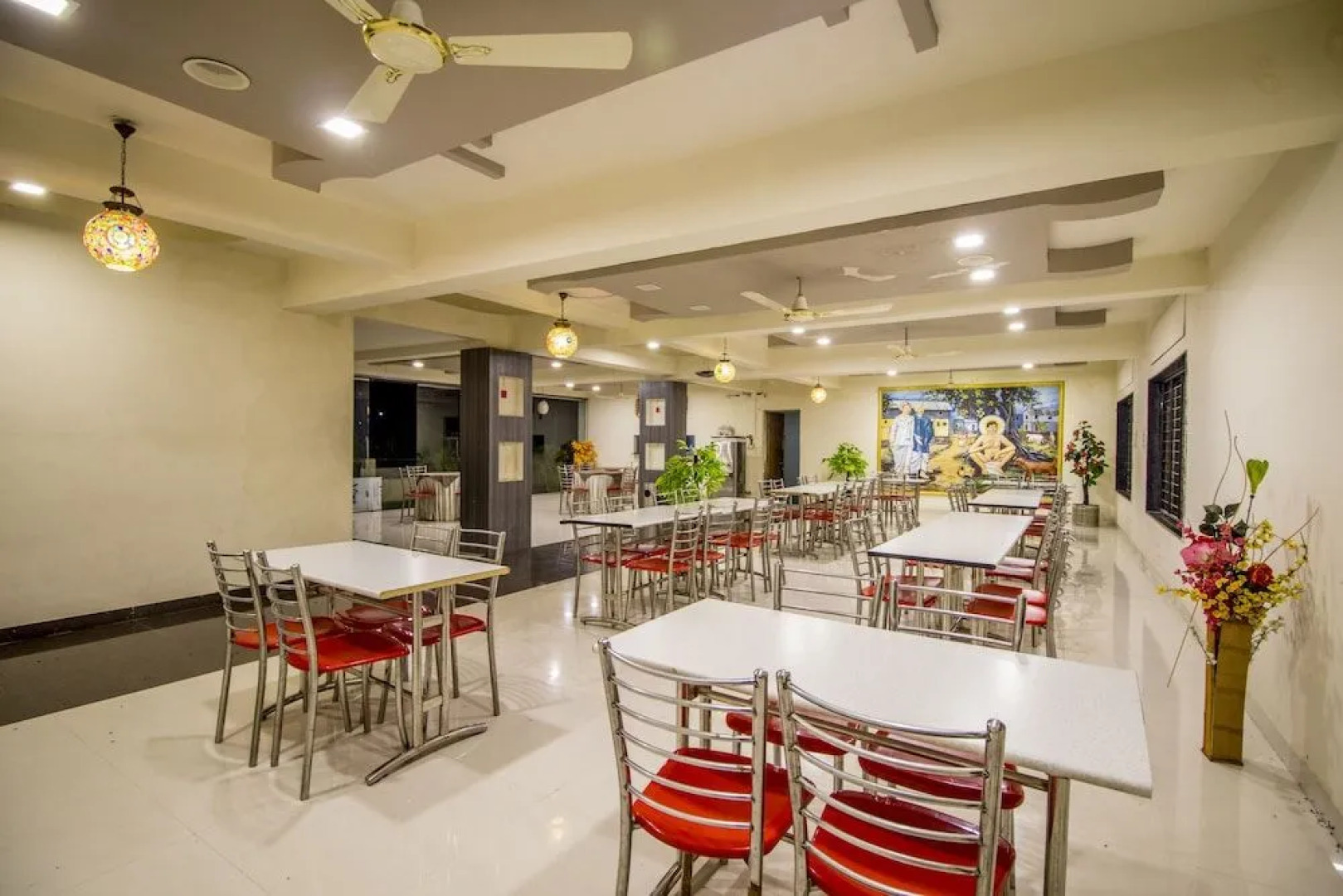 Hotel Yogiraj Palace