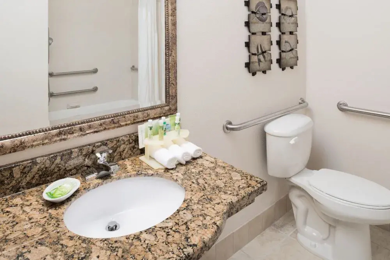 Holiday Inn Express Hotel & Suites Arcata/Eureka-Airport Area