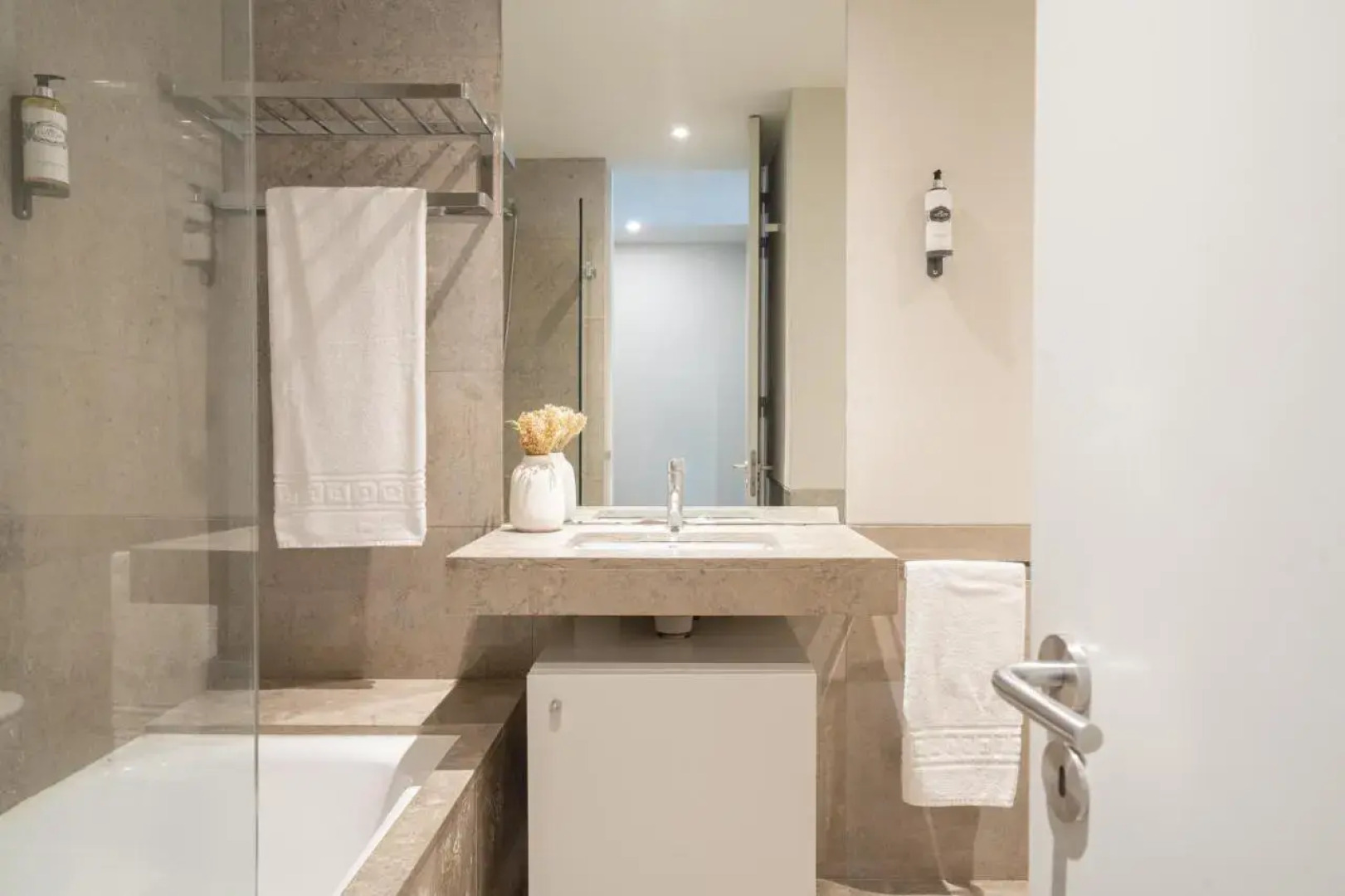 Aqualuz Troia Mar by The Editory