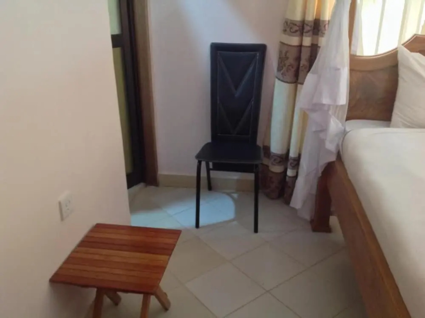 Mzunguu Safari Lodge