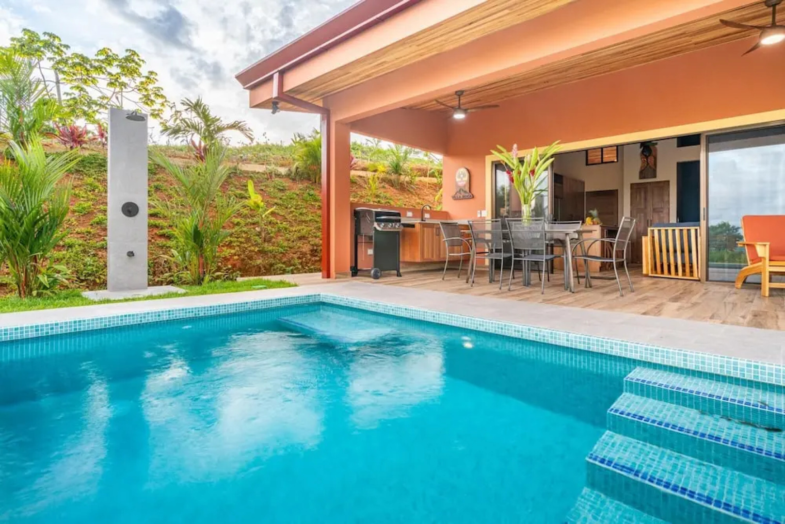 Unforgettable Stay - Book Brand New Villa Roca