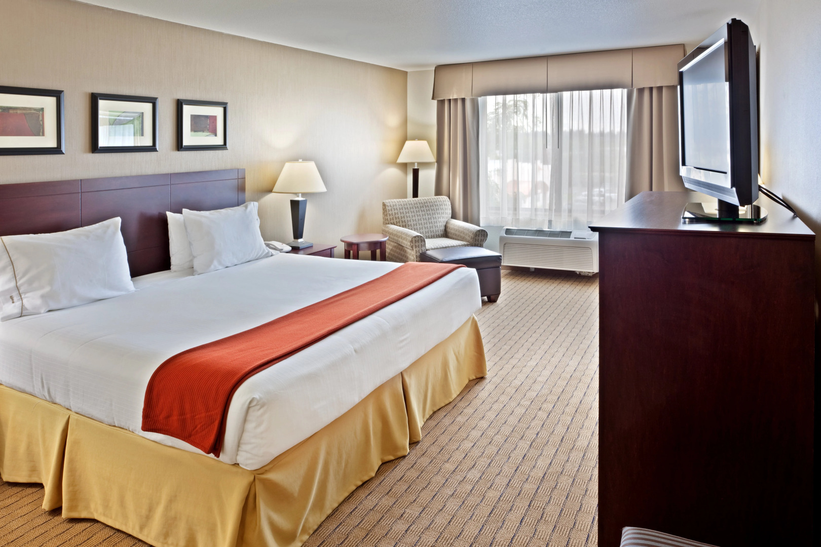 Holiday Inn Express Hotel & Suites Vancouver Mall by IHG
