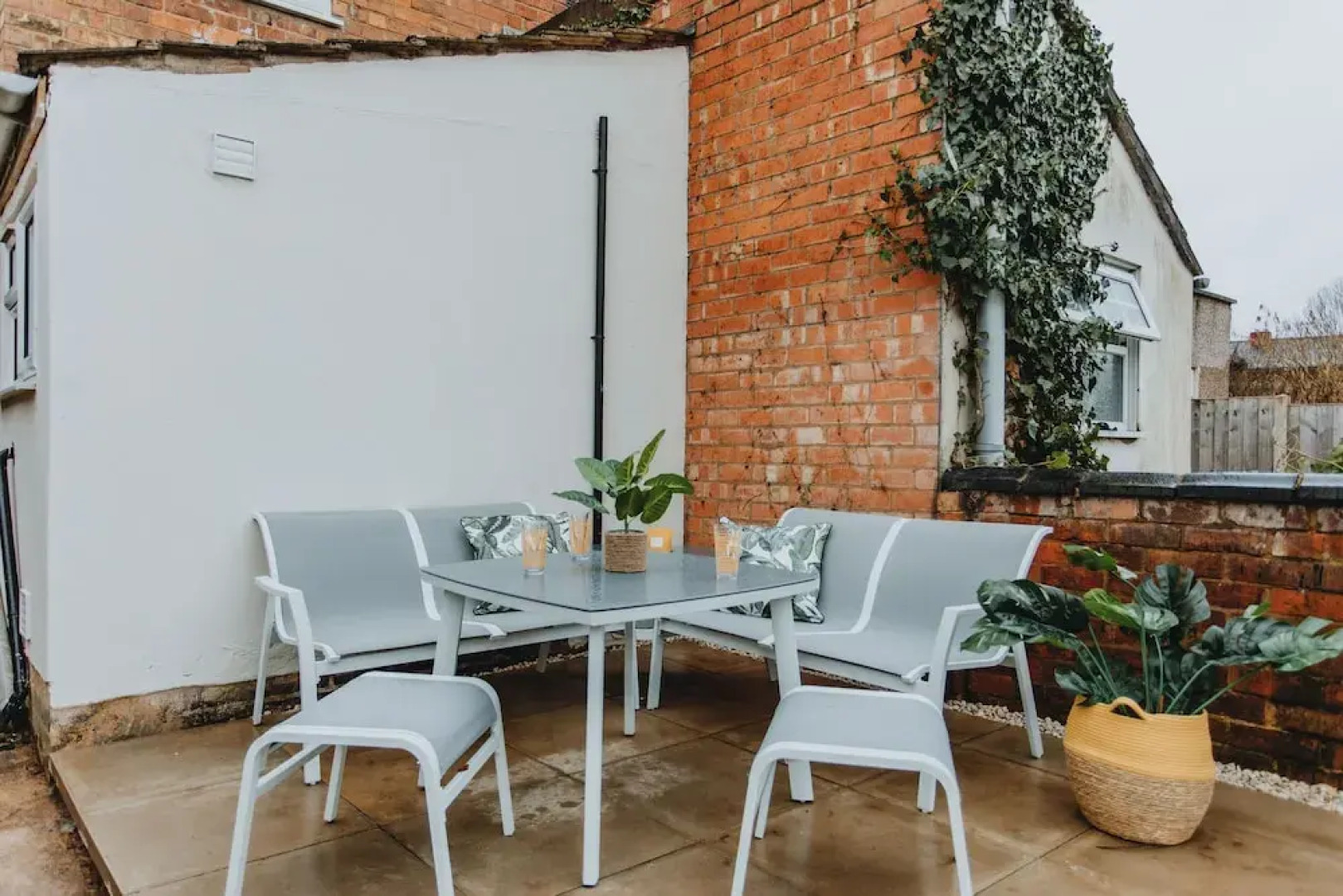 Entire House with Parking in Rugby