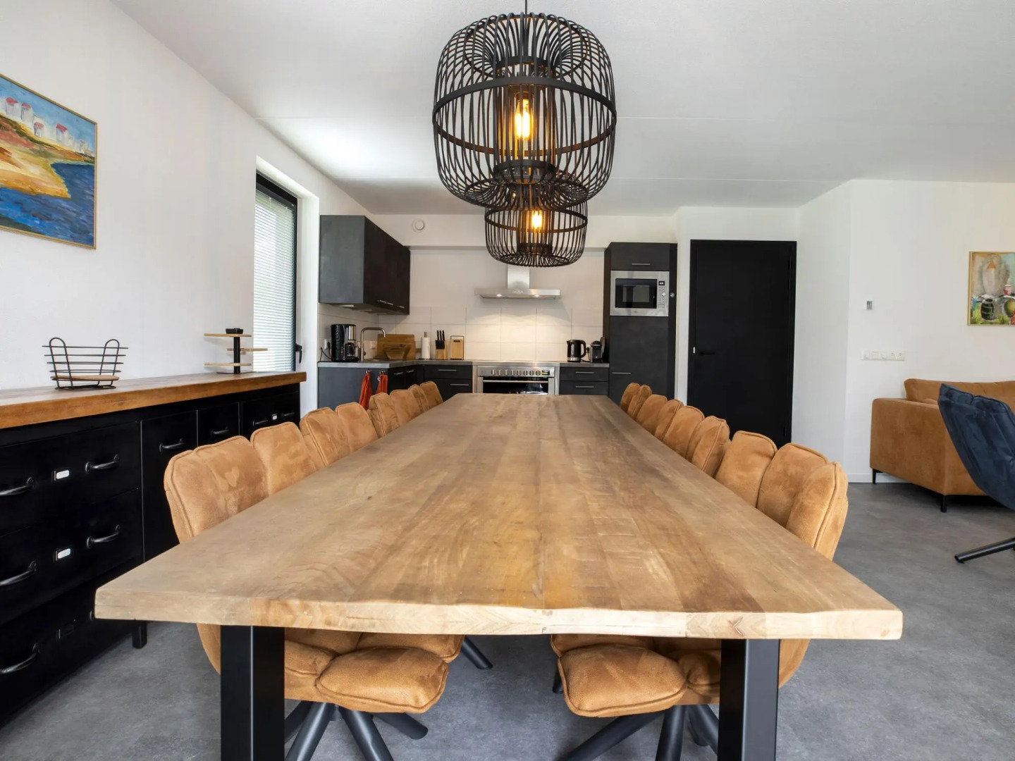 Beautiful Villa With Spacious Garden