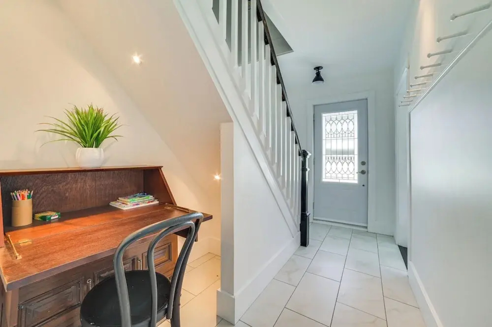 Steps to Dtwn! Suttons Bay Retreat Near Wine Trail