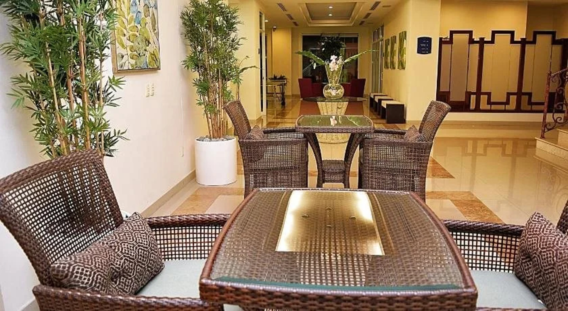 Astur Hotel y Suites