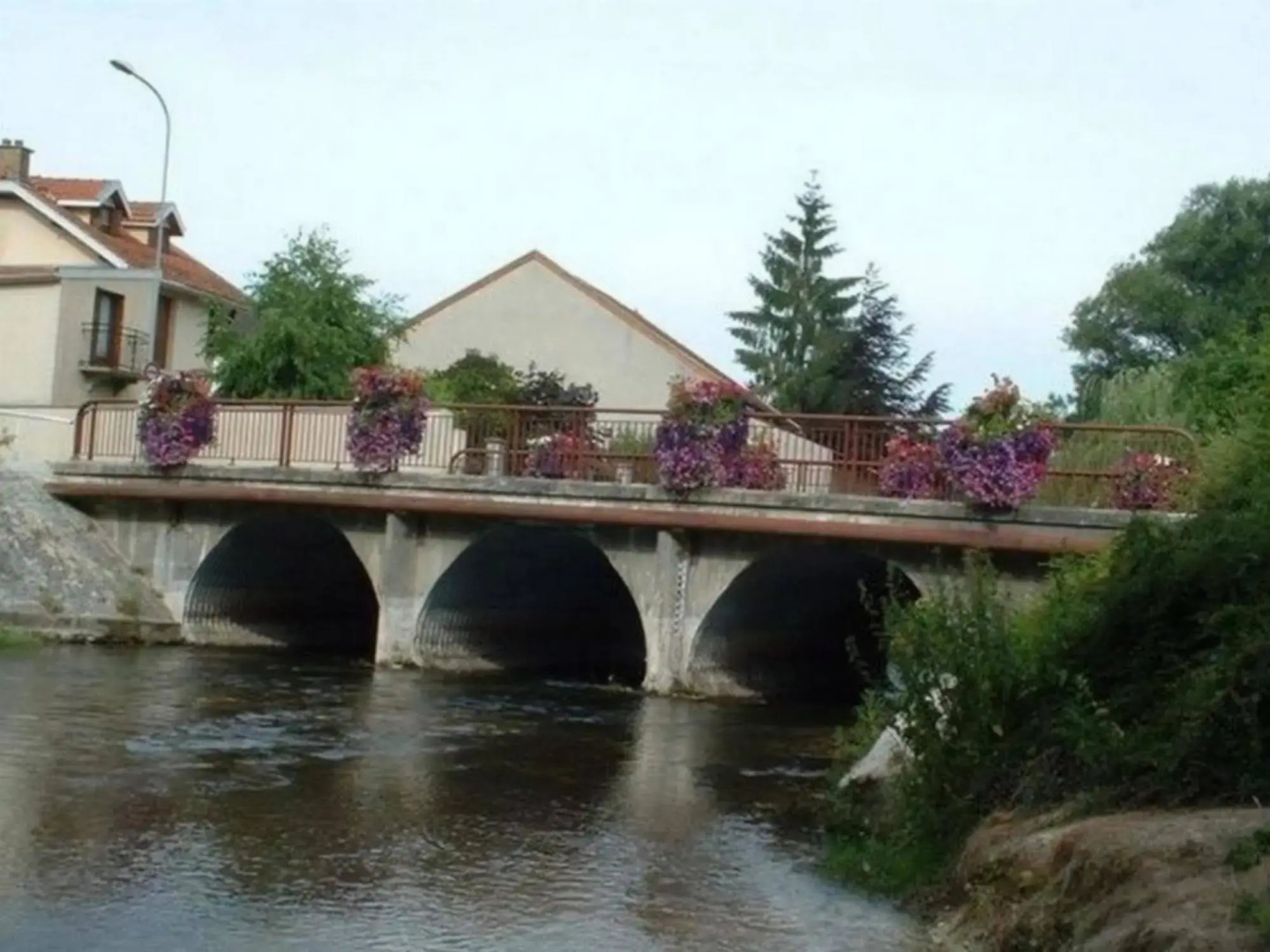 FASTHOTEL Reims Est - Taissy