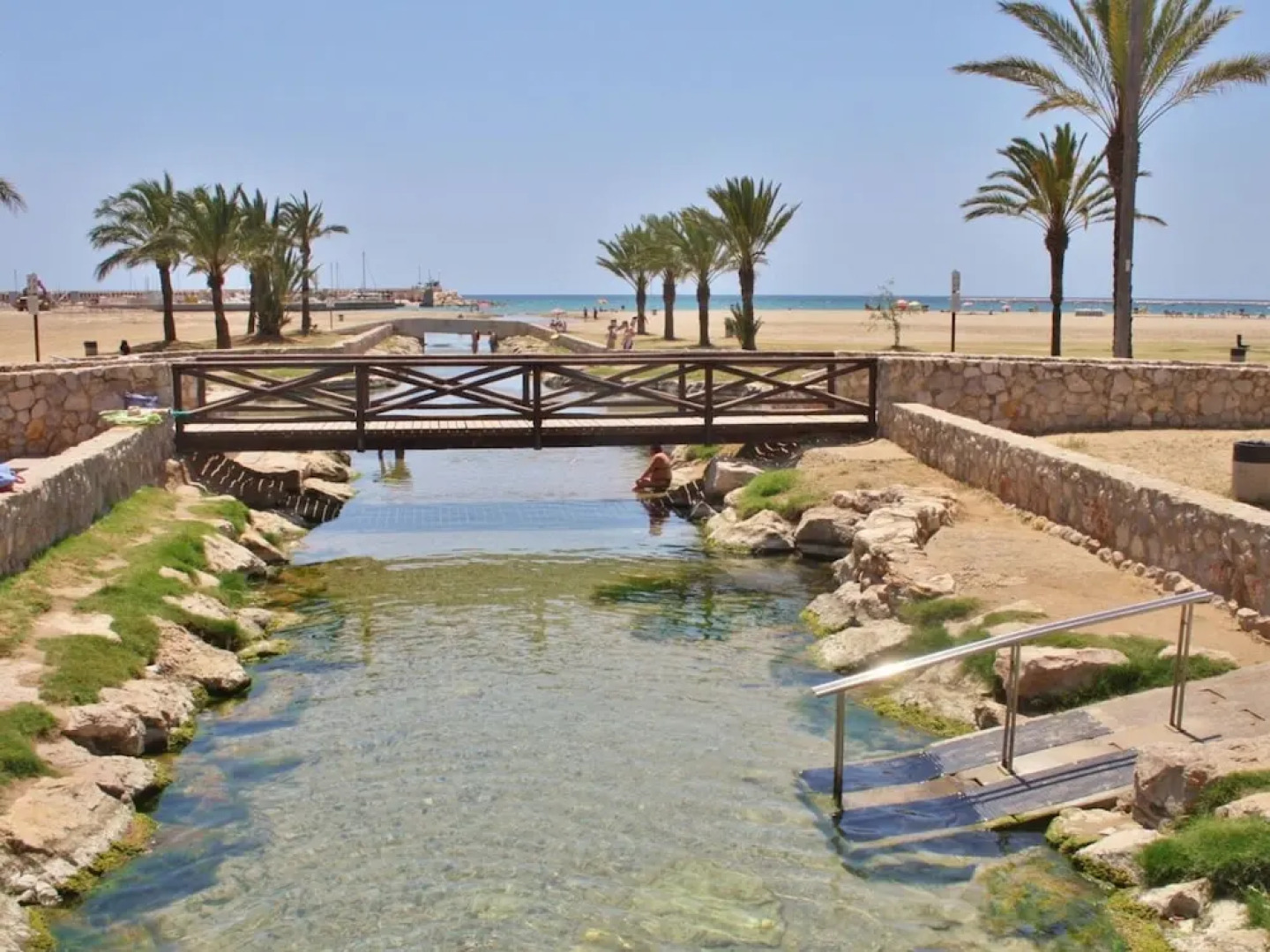 Premium Holiday Home in El Vendrell With Swimming Pool