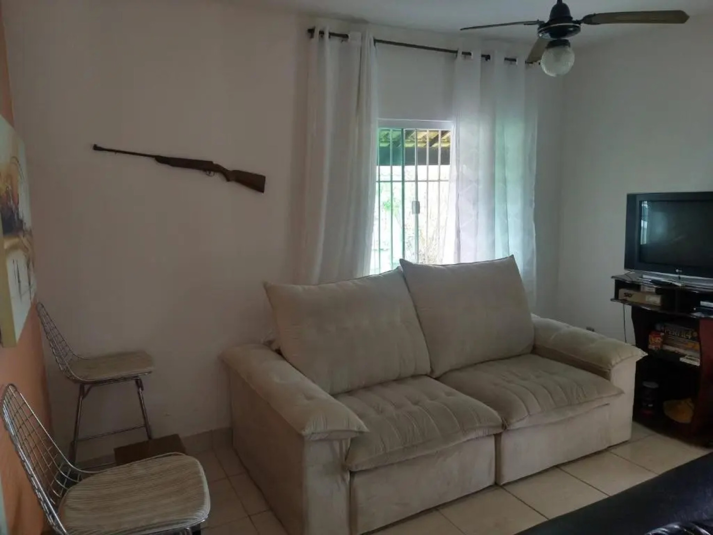 Casa 2 ou 3 Quartos Piscina Churrasqueira e Campo Futebol Gramado em Araruama Bairro Pontinha RJ