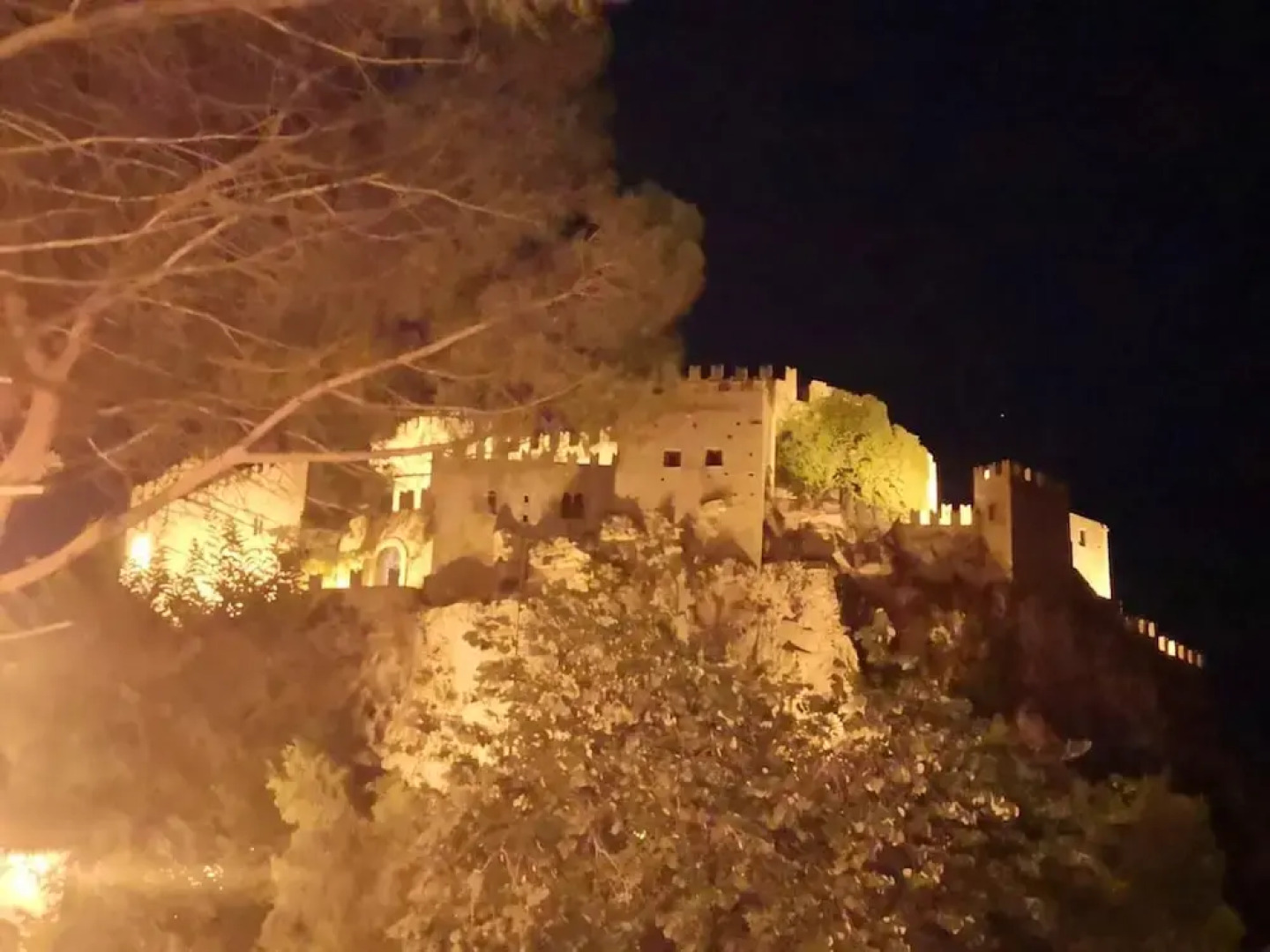 Apartment With 2 Bedrooms in Caccamo, With Wonderful Mountain View, Balcony and Wifi