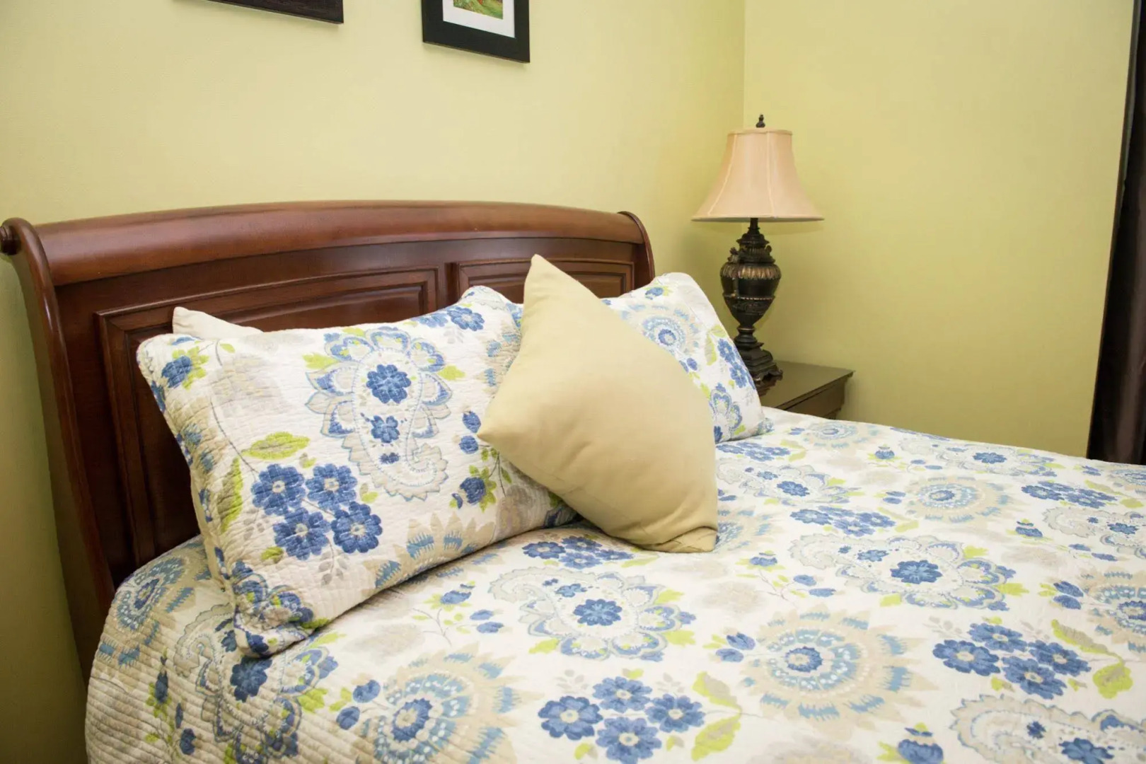 The Elizabeth Manor Guesthouse