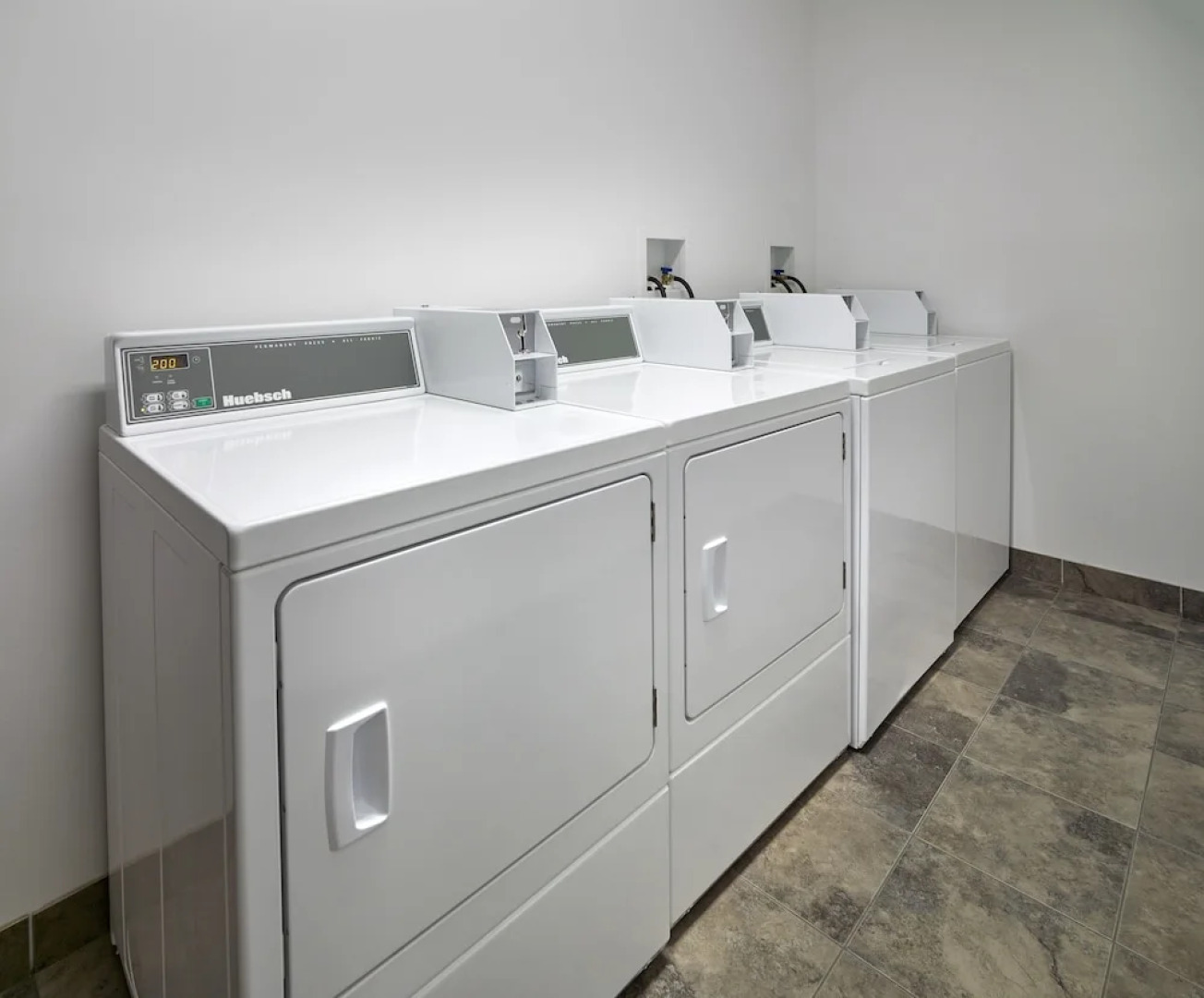 The Neighbourhood Inn Express