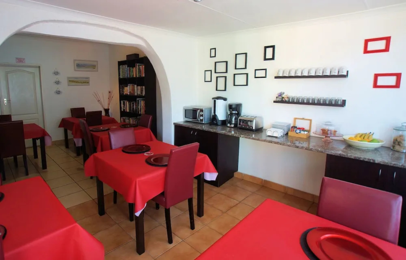 Linga Longa Guest House