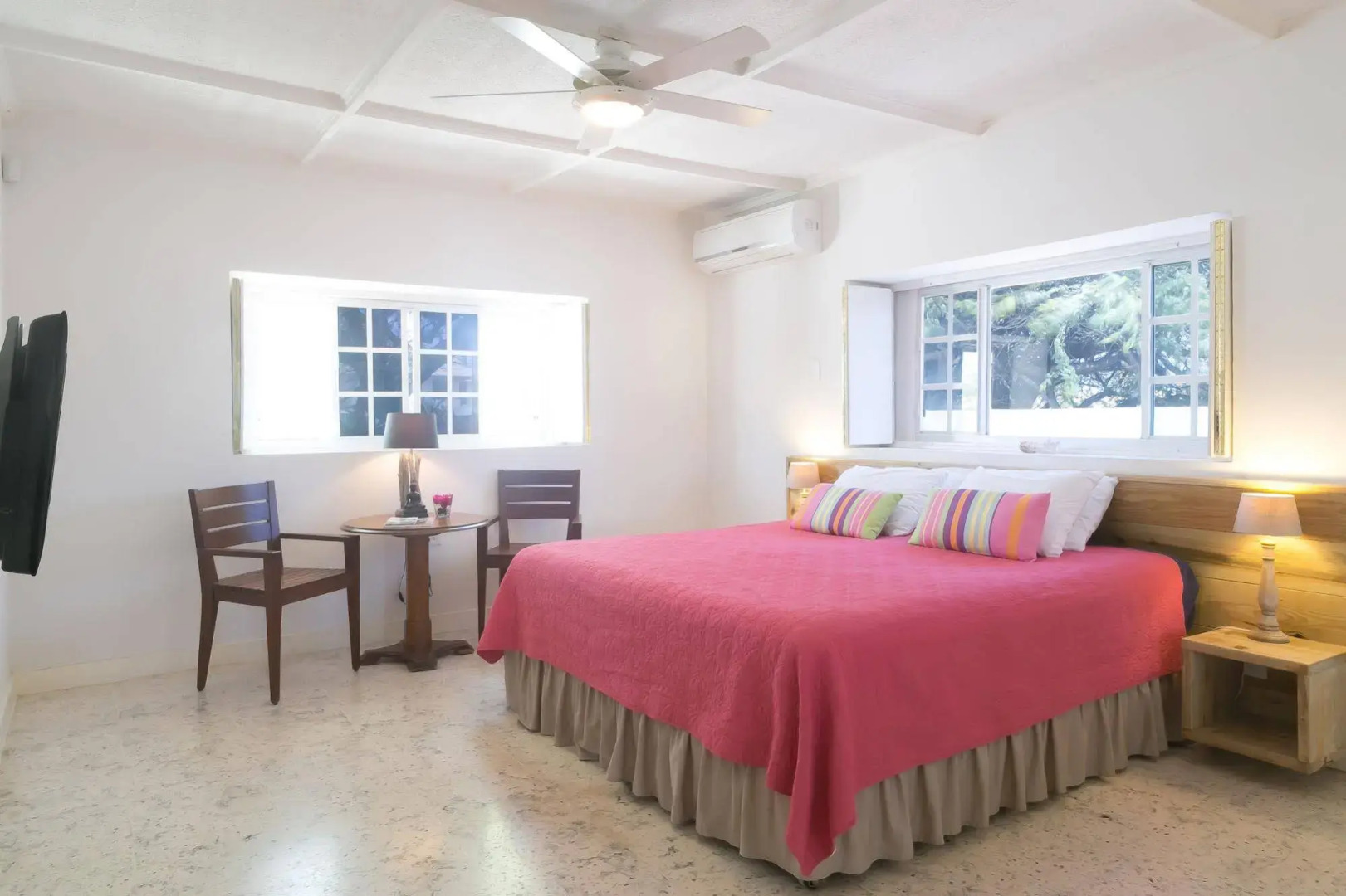 Pauline's Apartments Aruba