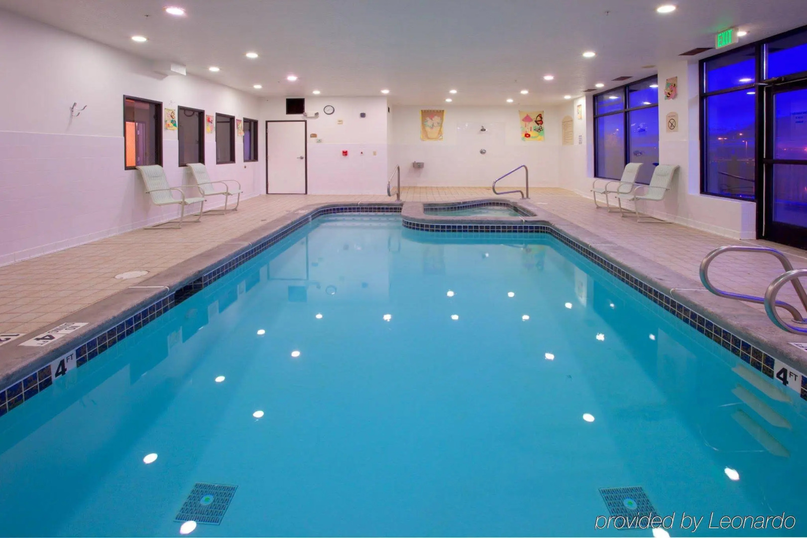 Holiday Inn Express SEWARD HARBOR